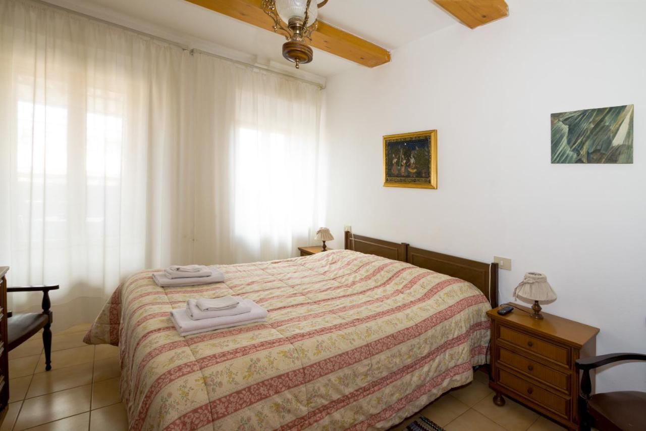 Cheap Apartment In The Old Village Colle Val D'Elsa Exterior foto
